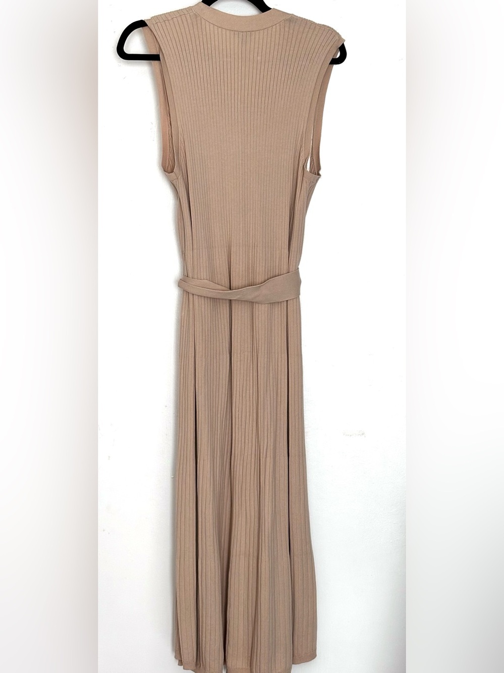 Ann Taylor Ribbed Knit Sleeveless Midi Dress Size LP Petite - Picture 2 of 4